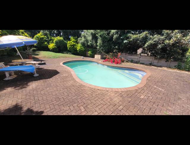 4 BEDROOM HOUSE RENTED IN HAYFIELDS